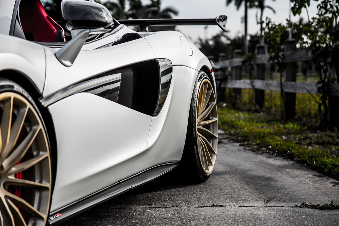 2016 McLaren 570S - Image 5 of 7