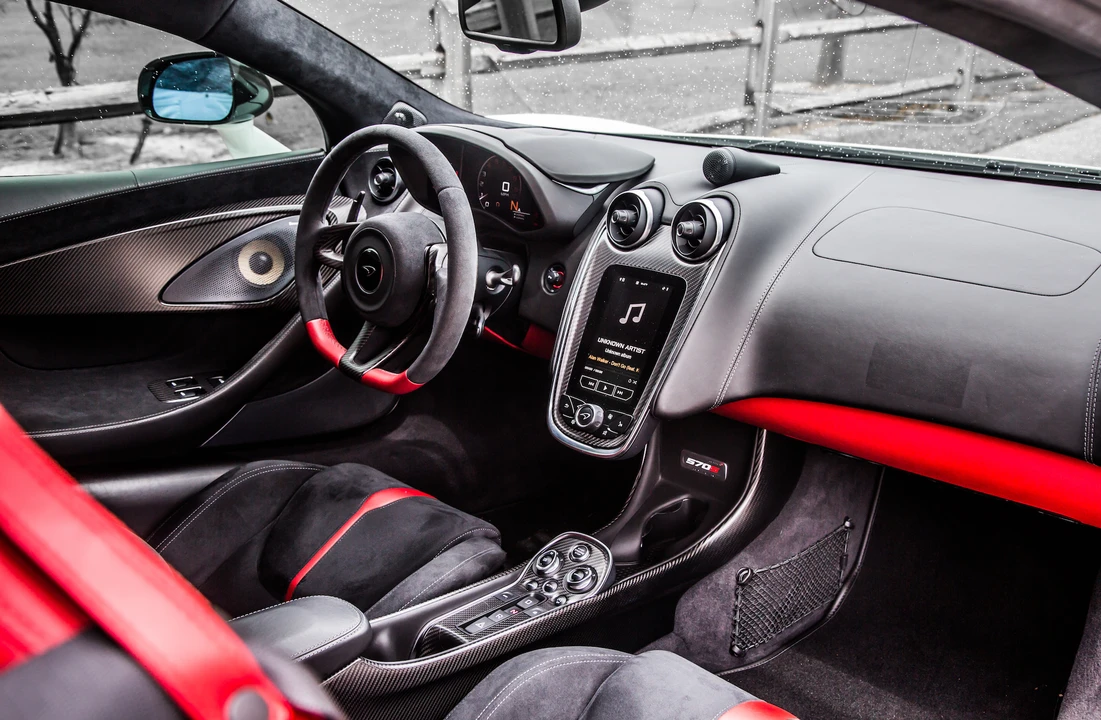 2016 McLaren 570S - Image 3 of 7