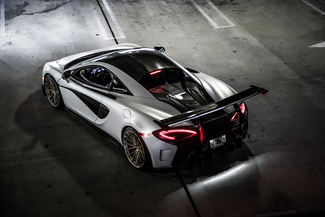 2016 McLaren 570S - Image 6 of 7