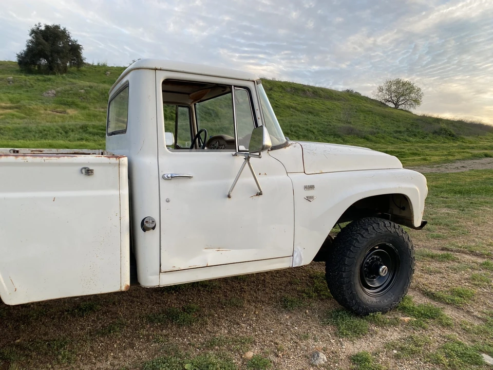 1966 International Harvester Pickup - Image 23 of 31
