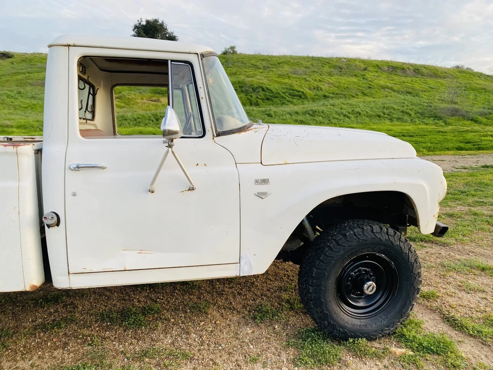 1966 International Harvester Pickup - Image 24 of 31
