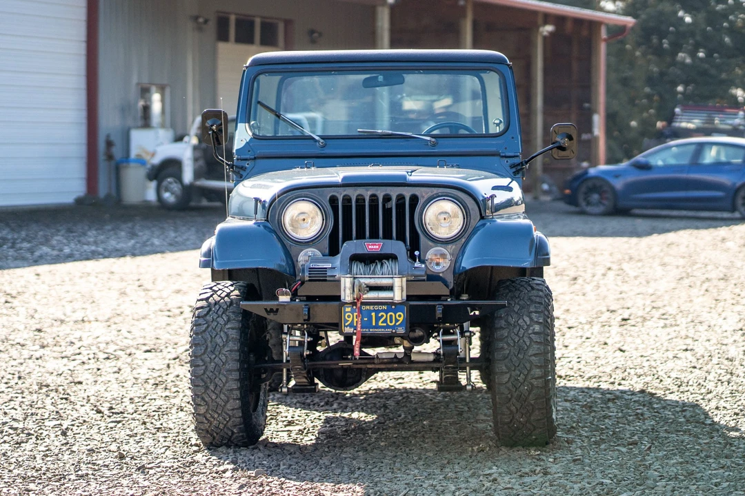 1984 Jeep CJ8 Scrambler - Image 3 of 31