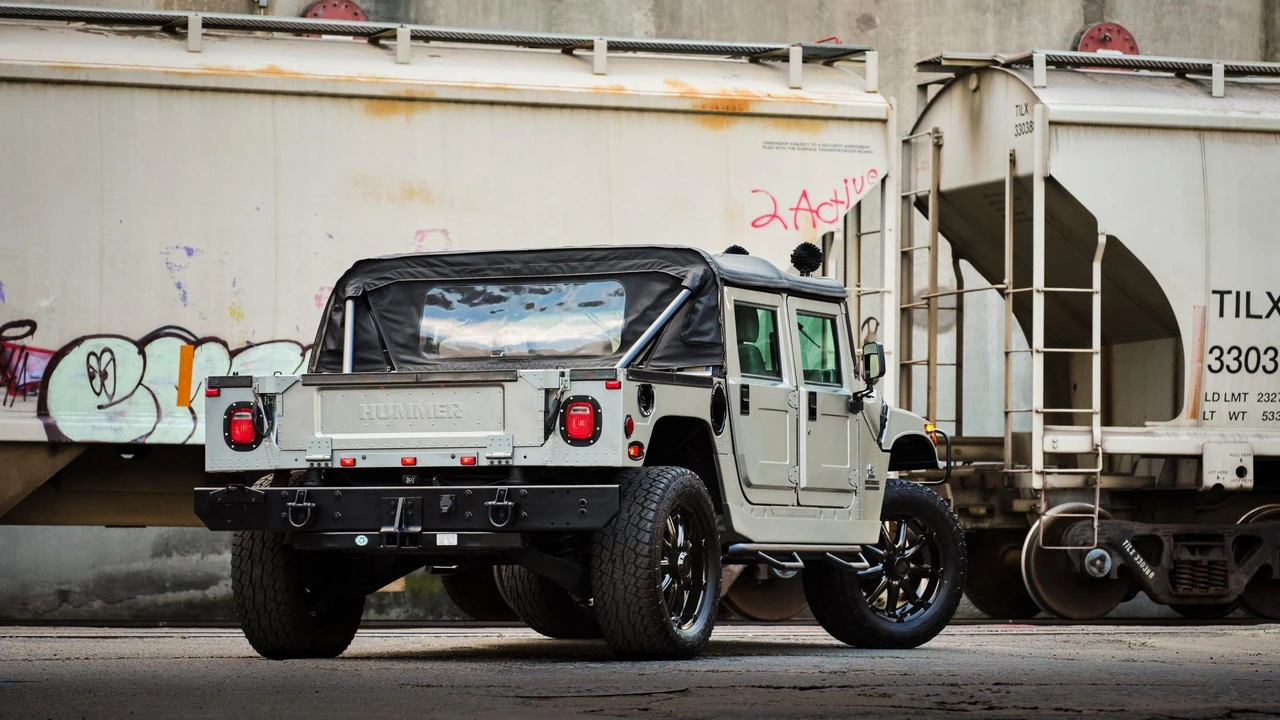 1999 Hummer Hummer H1 - Image 12 of 31