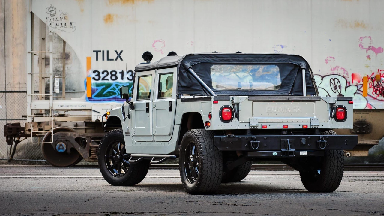 1999 Hummer Hummer H1 - Image 8 of 31