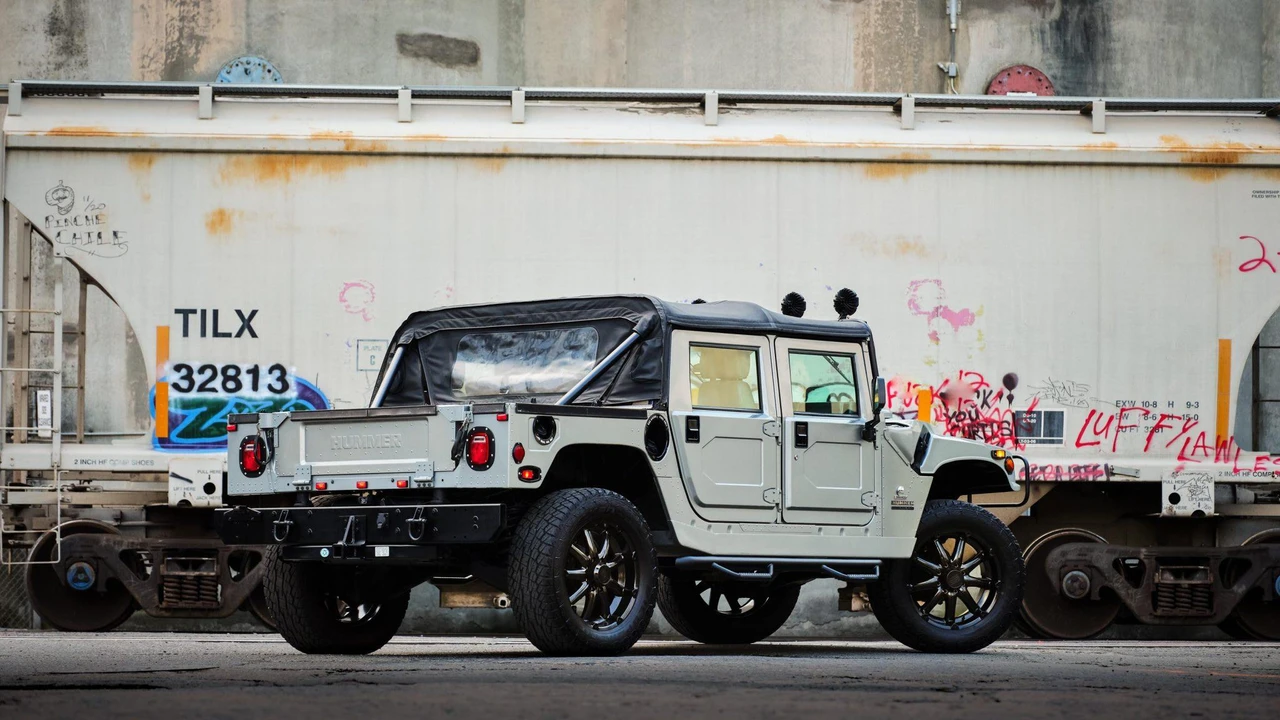 1999 Hummer Hummer H1 - Image 11 of 31