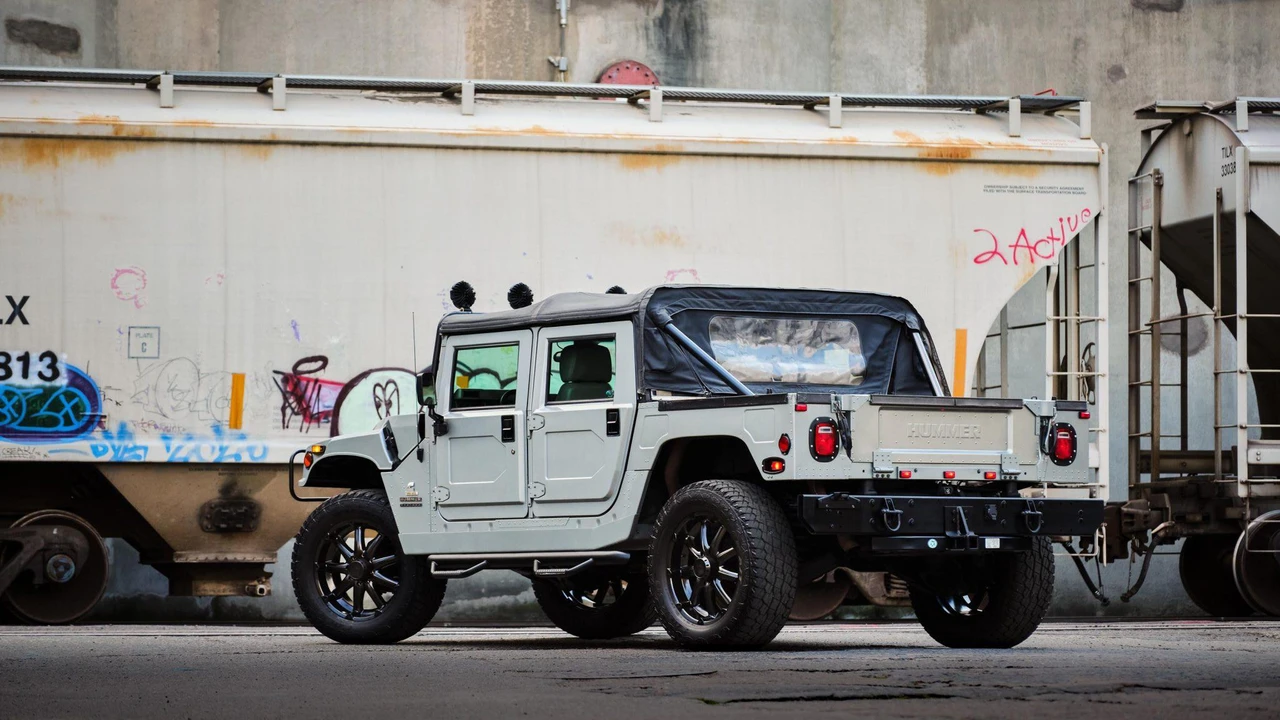 1999 Hummer Hummer H1 - Image 10 of 31