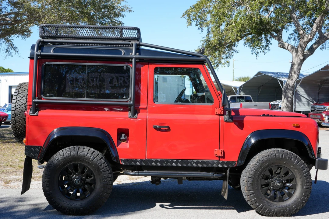 1991 Land Rover Defender 90 - Image 11 of 31
