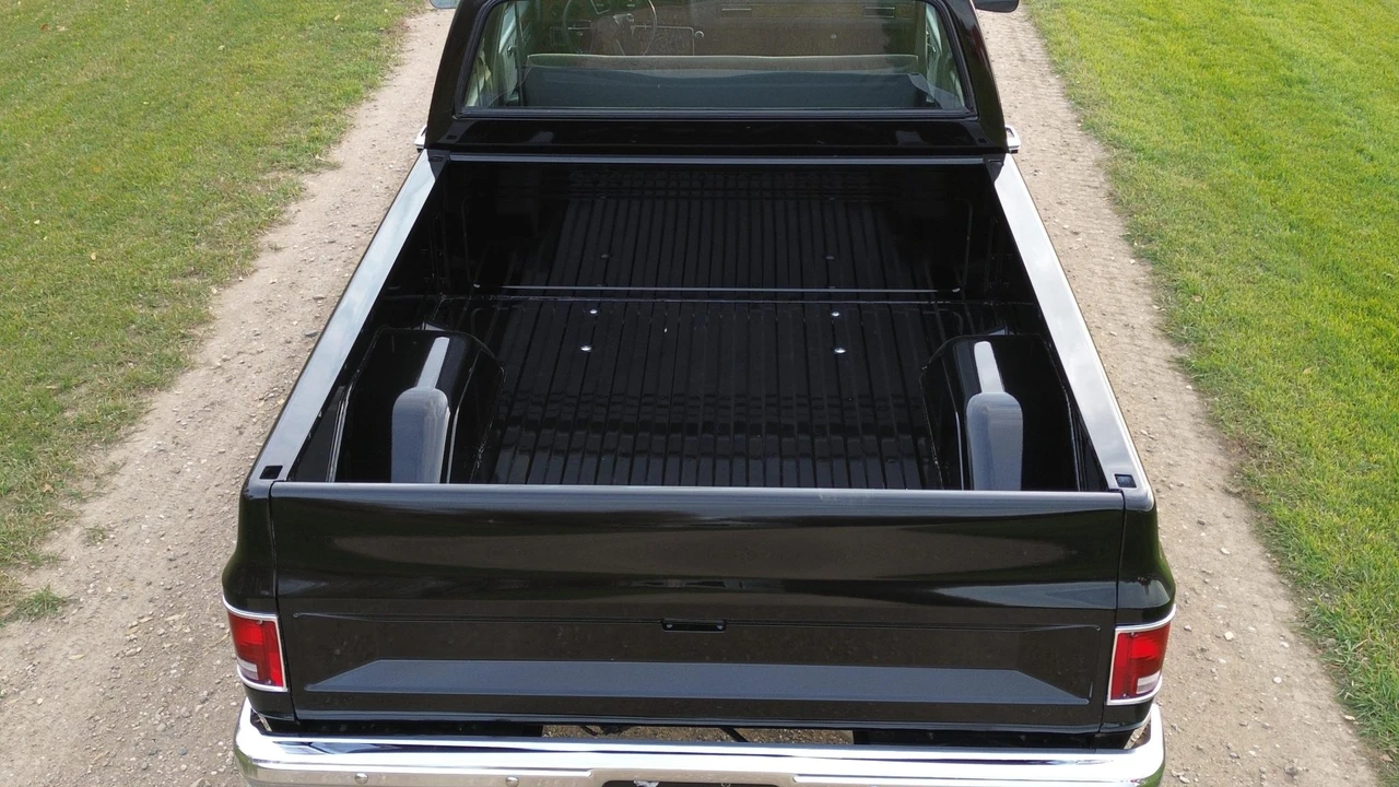 1986 GMC C/K 3rd Gen - Image 22 of 31