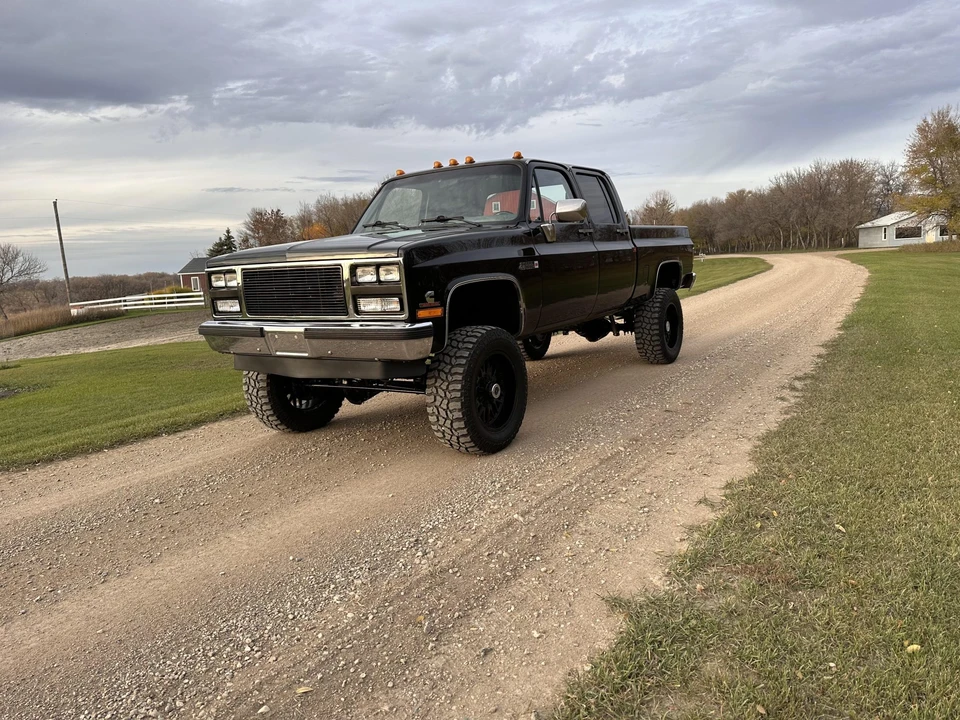 1986 GMC C/K 3rd Gen - Image 5 of 31