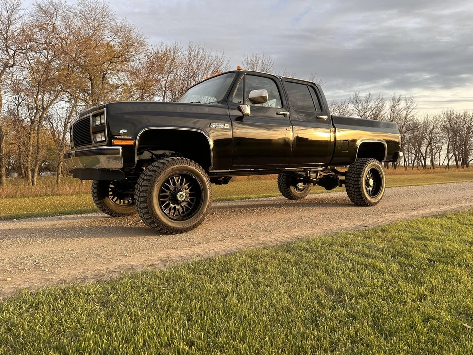 1986 GMC C/K 3rd Gen - Image 2 of 31