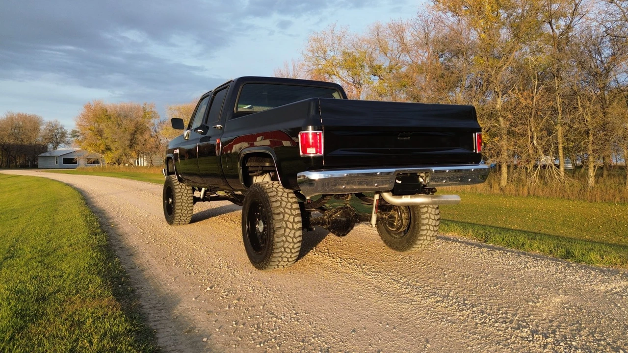 1986 GMC C/K 3rd Gen - Image 17 of 31