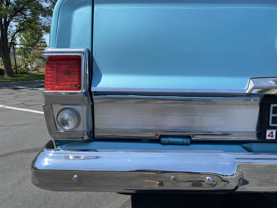 1968 Jeep SJ Wagoneer - Image 14 of 31