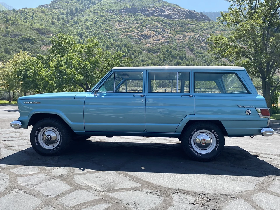 1968 Jeep SJ Wagoneer - Image 7 of 31