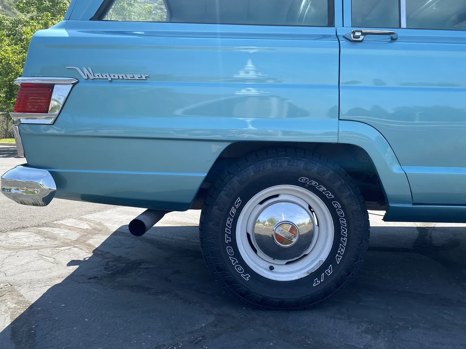 1968 Jeep SJ Wagoneer - Image 28 of 31