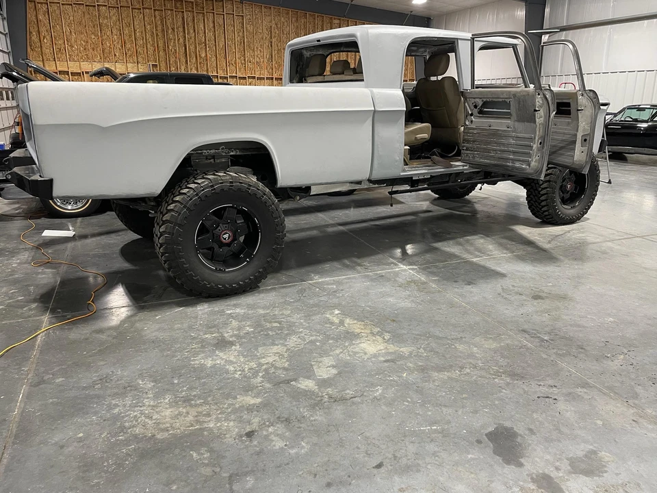 Dodge Power Wagon (1946-1968) - Image 28 of 31