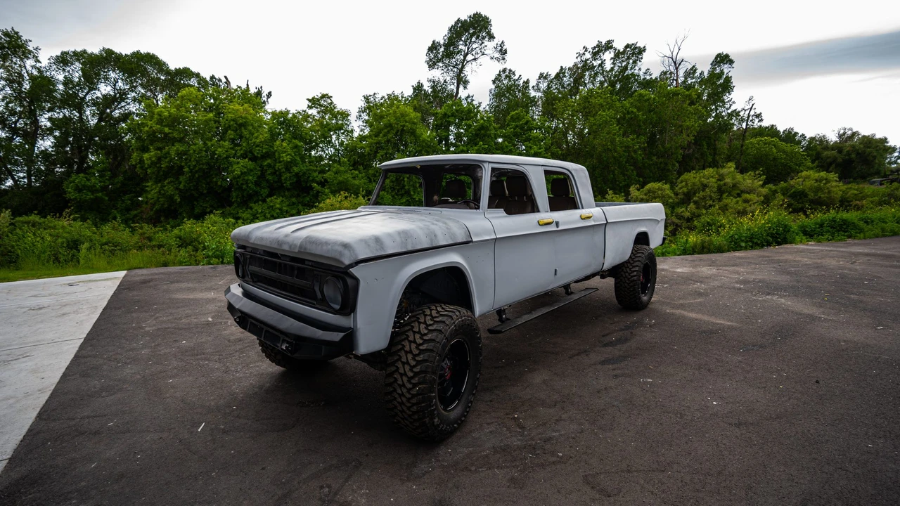 Dodge Power Wagon (1946-1968) - Image 5 of 31