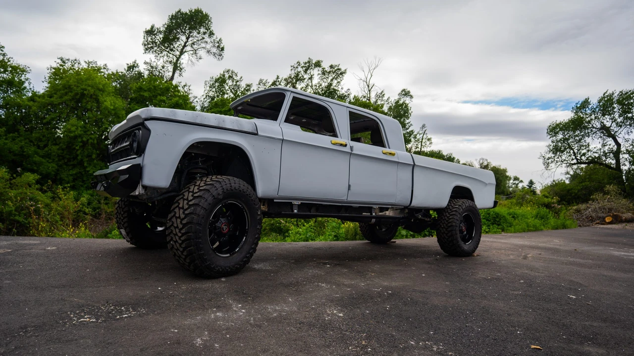 Dodge Power Wagon (1946-1968) - Image 6 of 31