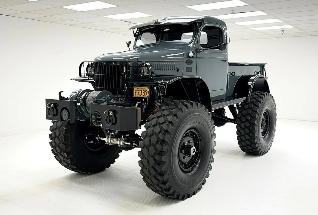 1940 Dodge Military Vehicles - Image 2 of 31
