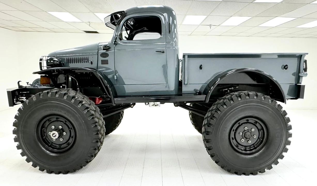 1940 Dodge Military Vehicles - Image 3 of 31