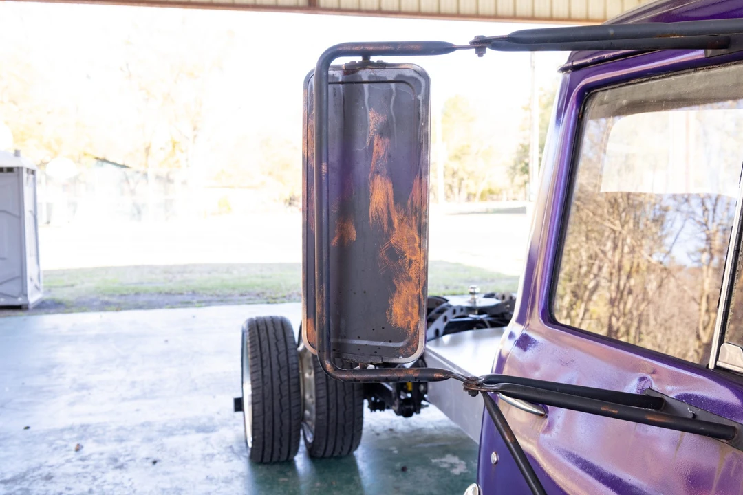 1964 International Harvester Loadstar - Image 25 of 31