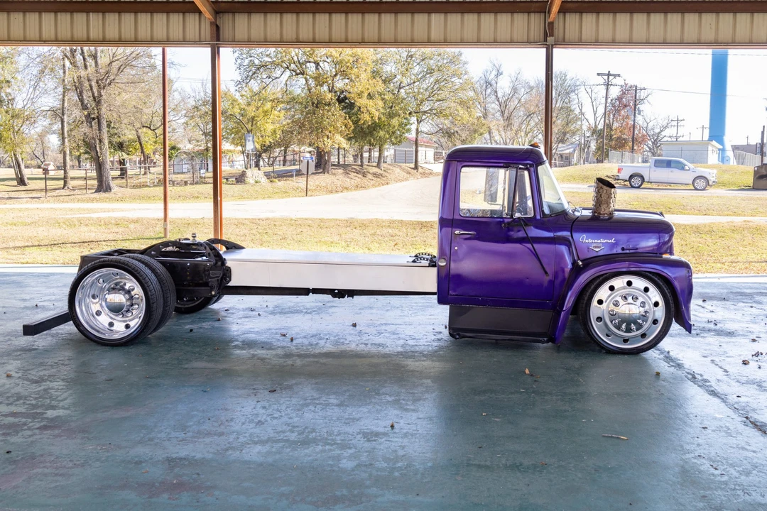 1964 International Harvester Loadstar - Image 3 of 31