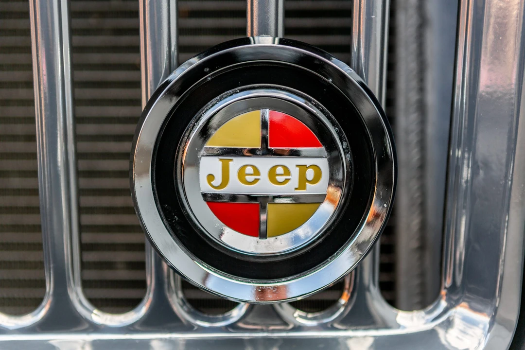 1969 Jeep SJ Gladiator - Image 15 of 31