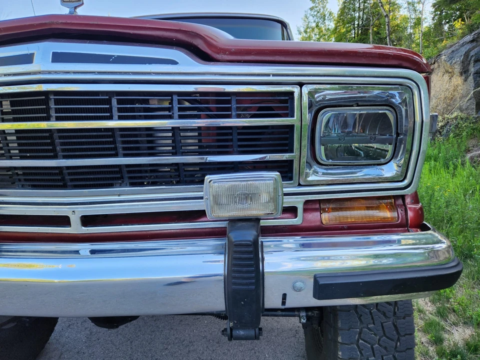 1986 Jeep SJ Grand Wagoneer - Image 31 of 31