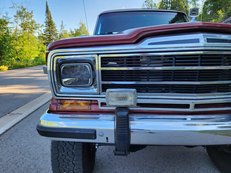 1986 Jeep SJ Grand Wagoneer - Image 30 of 31