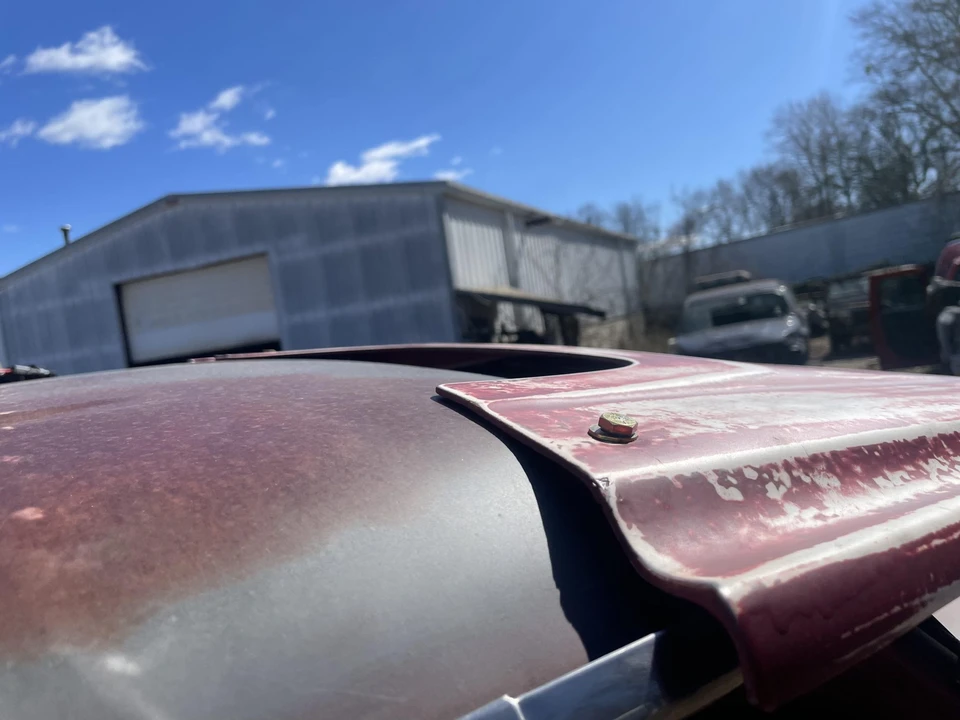 1987 Dodge Ramcharger - Image 28 of 31