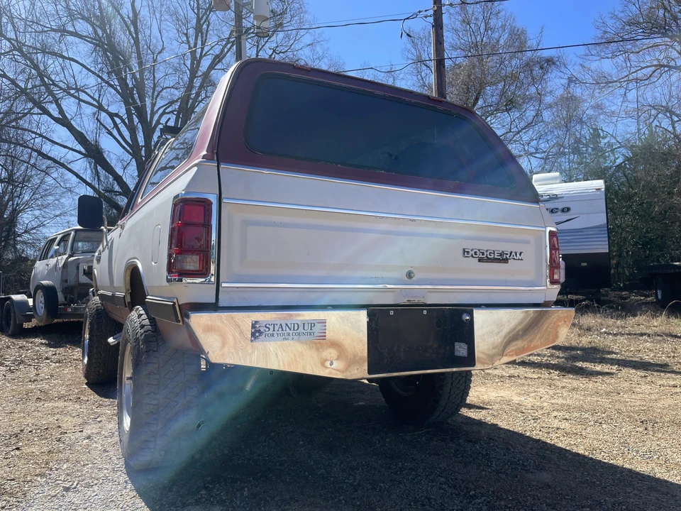 1987 Dodge Ramcharger - Image 6 of 31