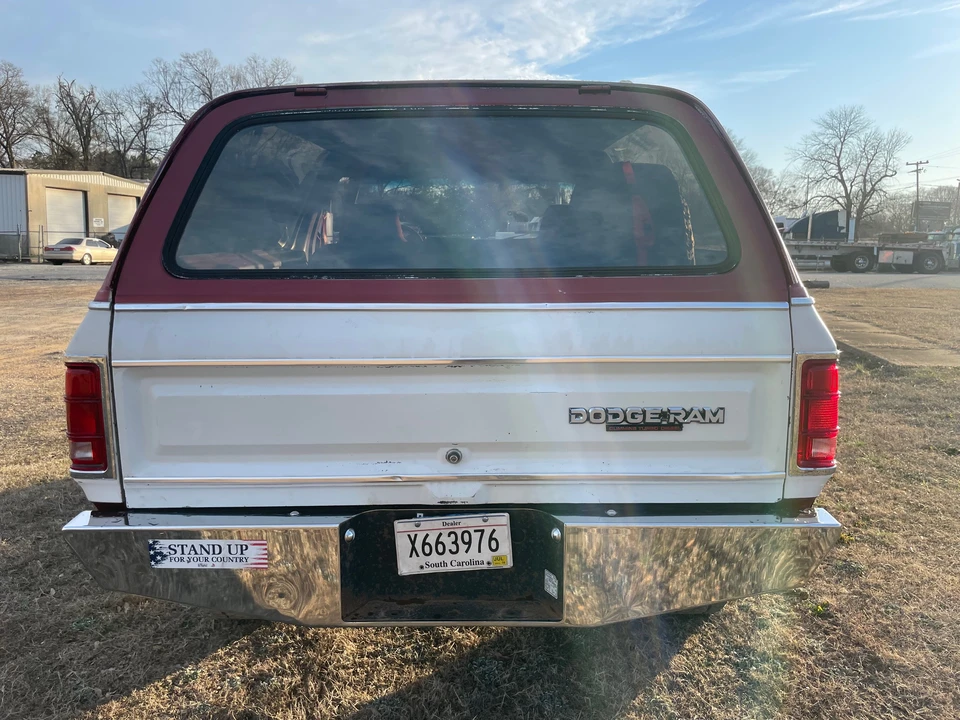 1987 Dodge Ramcharger - Image 7 of 31
