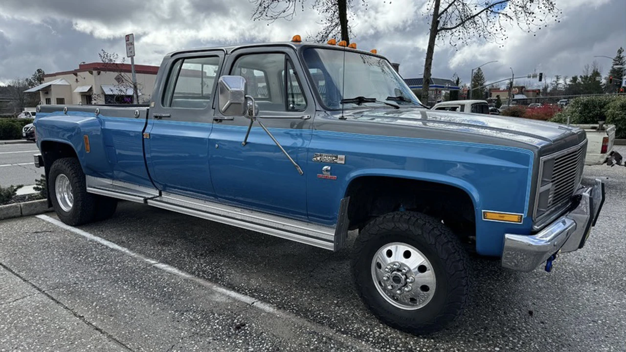 1988 GMC Sierra 1st Gen - Image 9 of 31