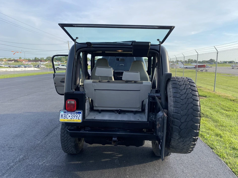 1997 Jeep TJ Wrangler - Image 23 of 31