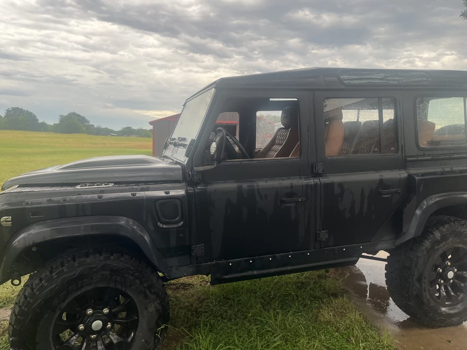 1995 Land Rover Defender 110 - Image 18 of 31