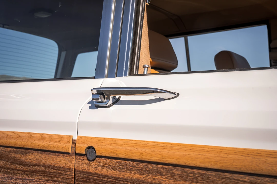 1988 Jeep SJ Grand Wagoneer - Image 31 of 31