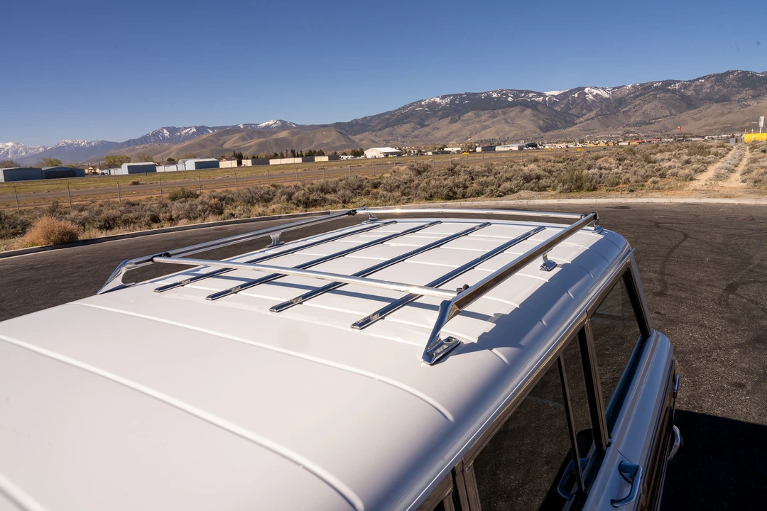 1988 Jeep SJ Grand Wagoneer - Image 26 of 31