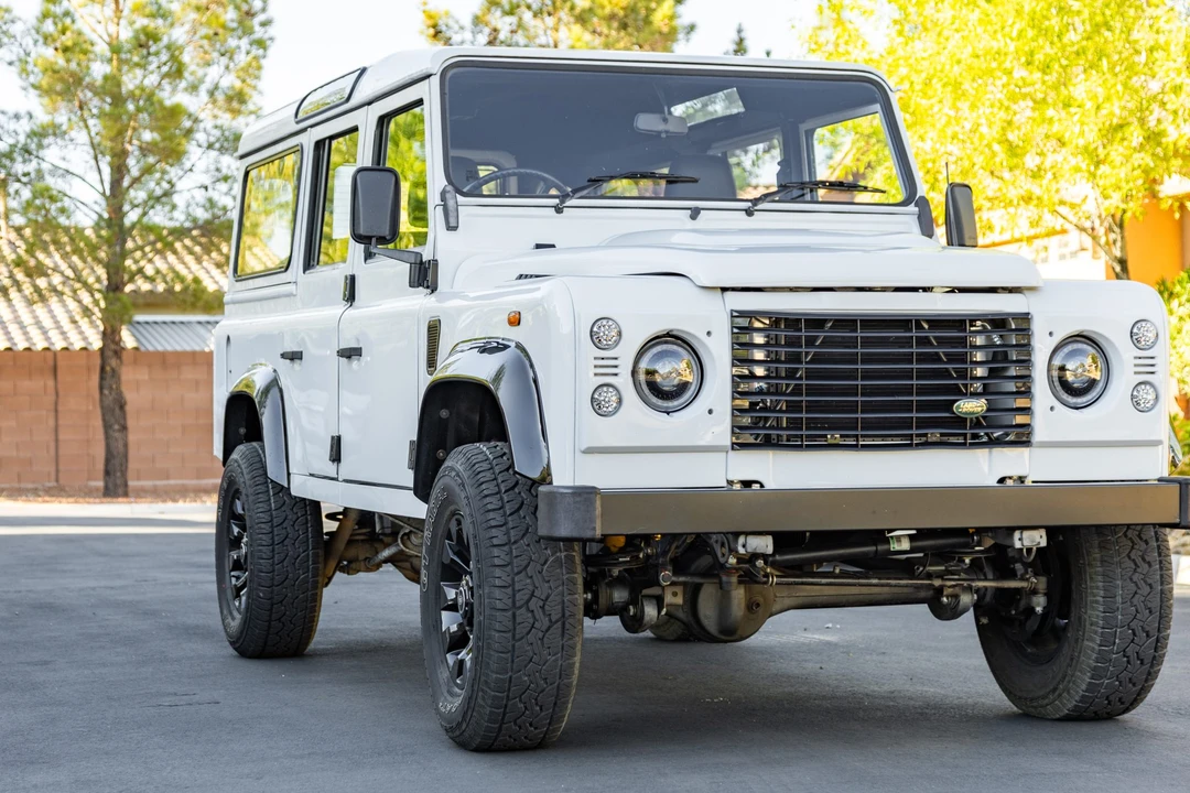 1988 Land Rover Defender 110 - Image 10 of 31