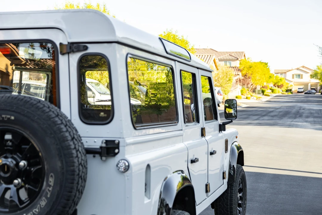 1988 Land Rover Defender 110 - Image 26 of 31