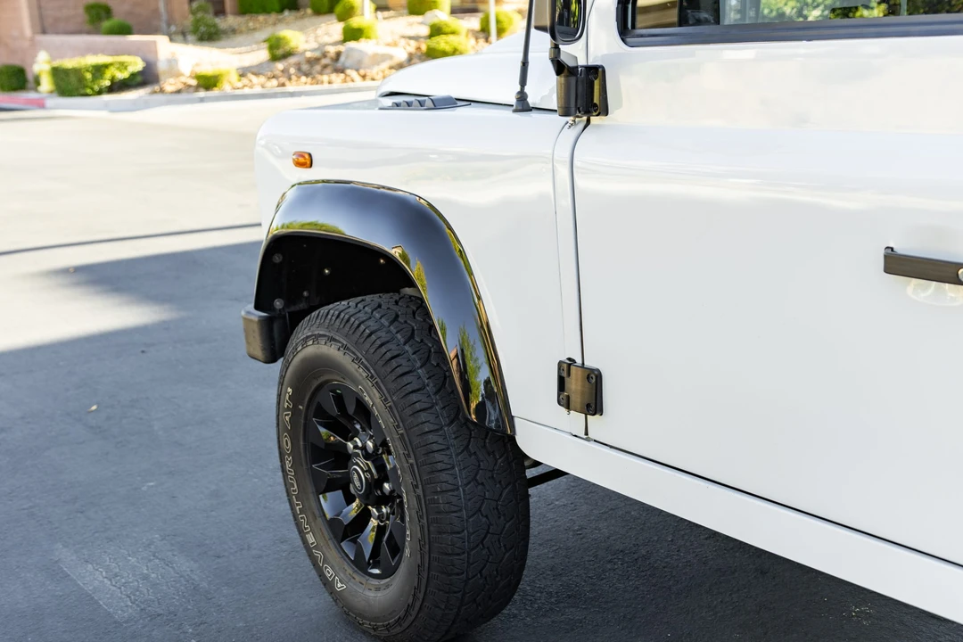 1988 Land Rover Defender 110 - Image 18 of 31