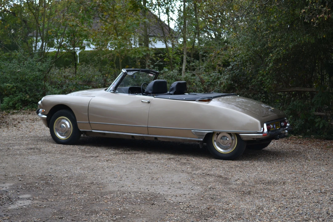 1966 Citroen DS21 - Image 9 of 10