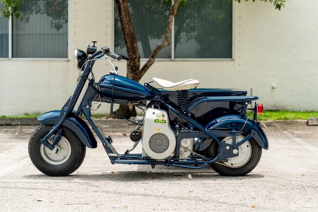 Cushman Eagle - Image 7 of 31