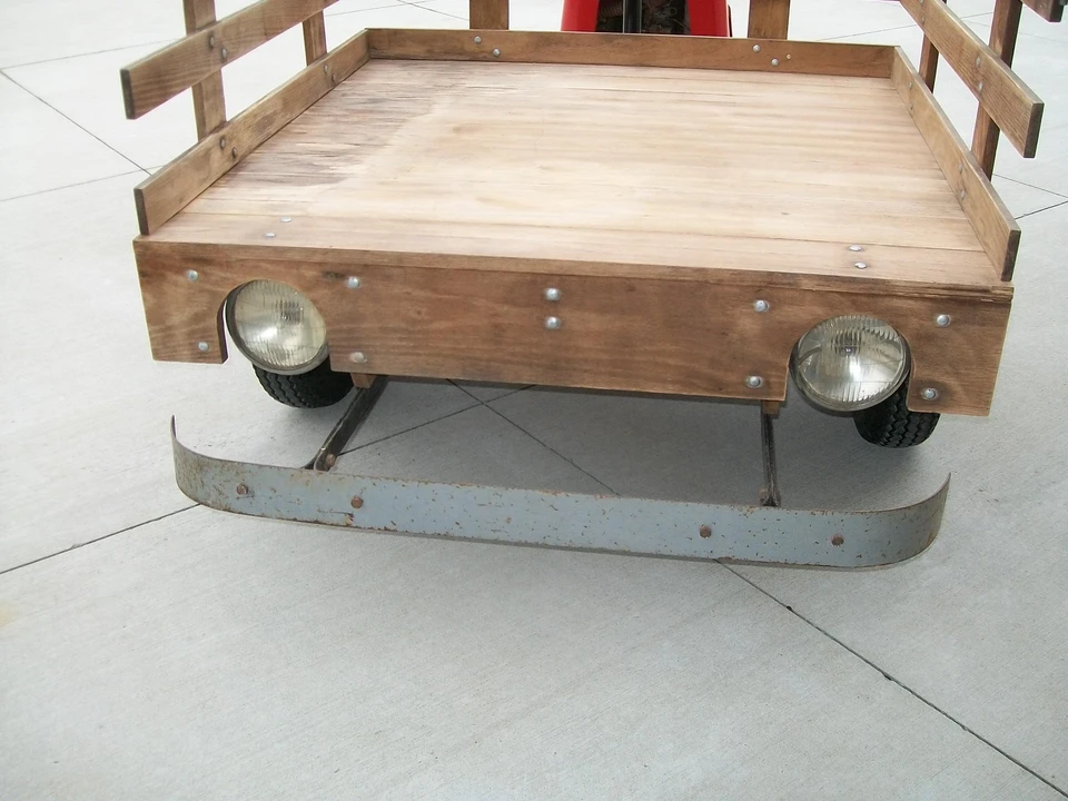 Cushman - Image 13 of 31