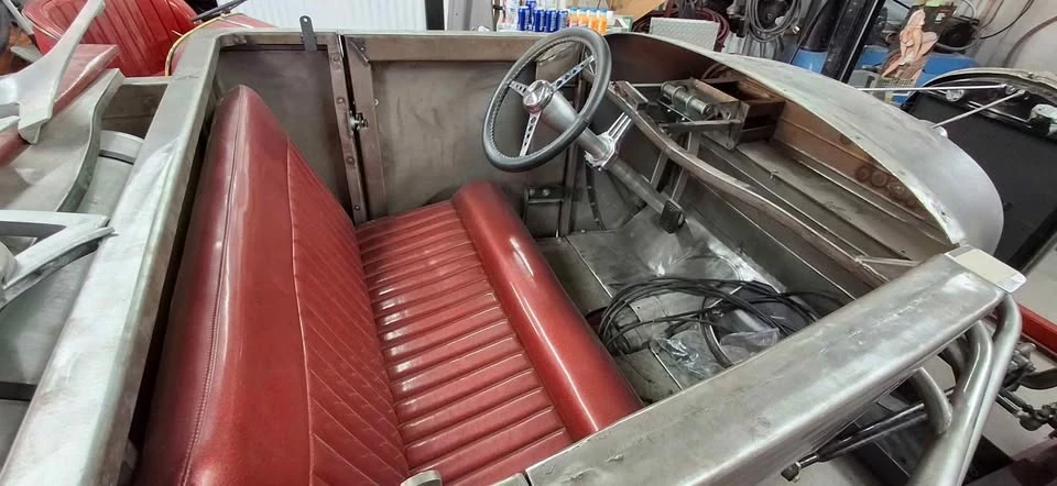 1928 Ford Model A Pickup & Model AA - Image 6 of 9