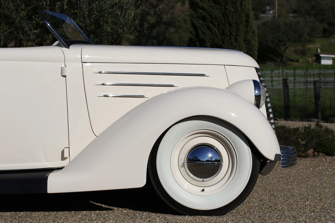 1936 Ford Model 48 & 68 - Image 16 of 31