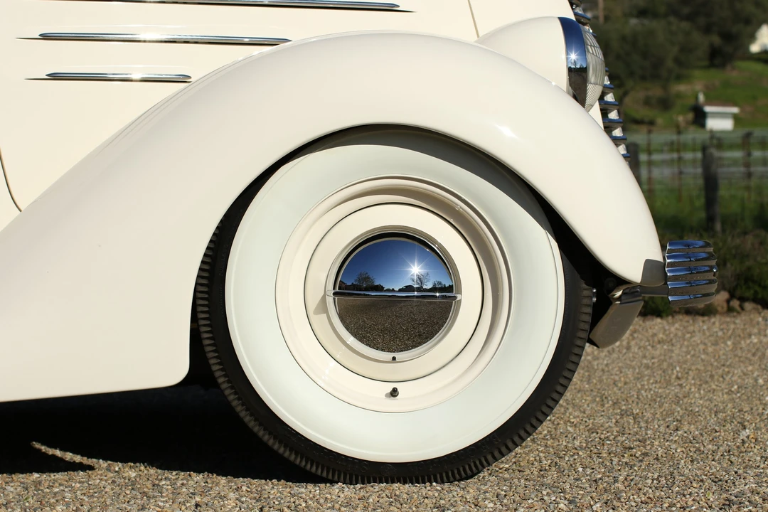 1936 Ford Model 48 & 68 - Image 17 of 31
