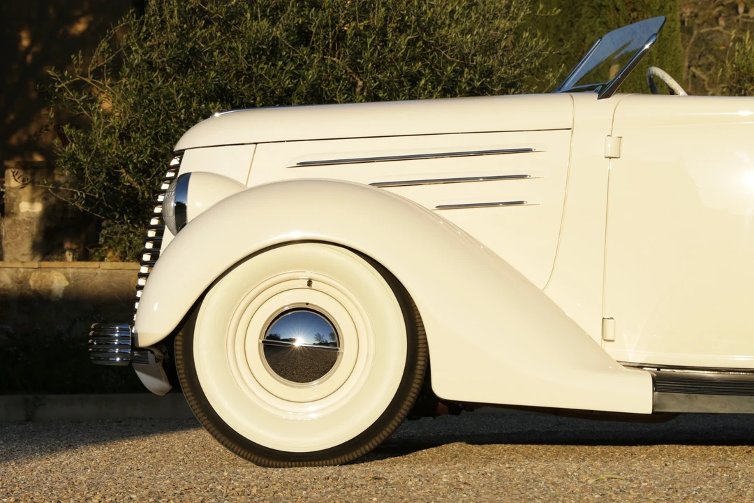 1936 Ford Model 48 & 68 - Image 18 of 31