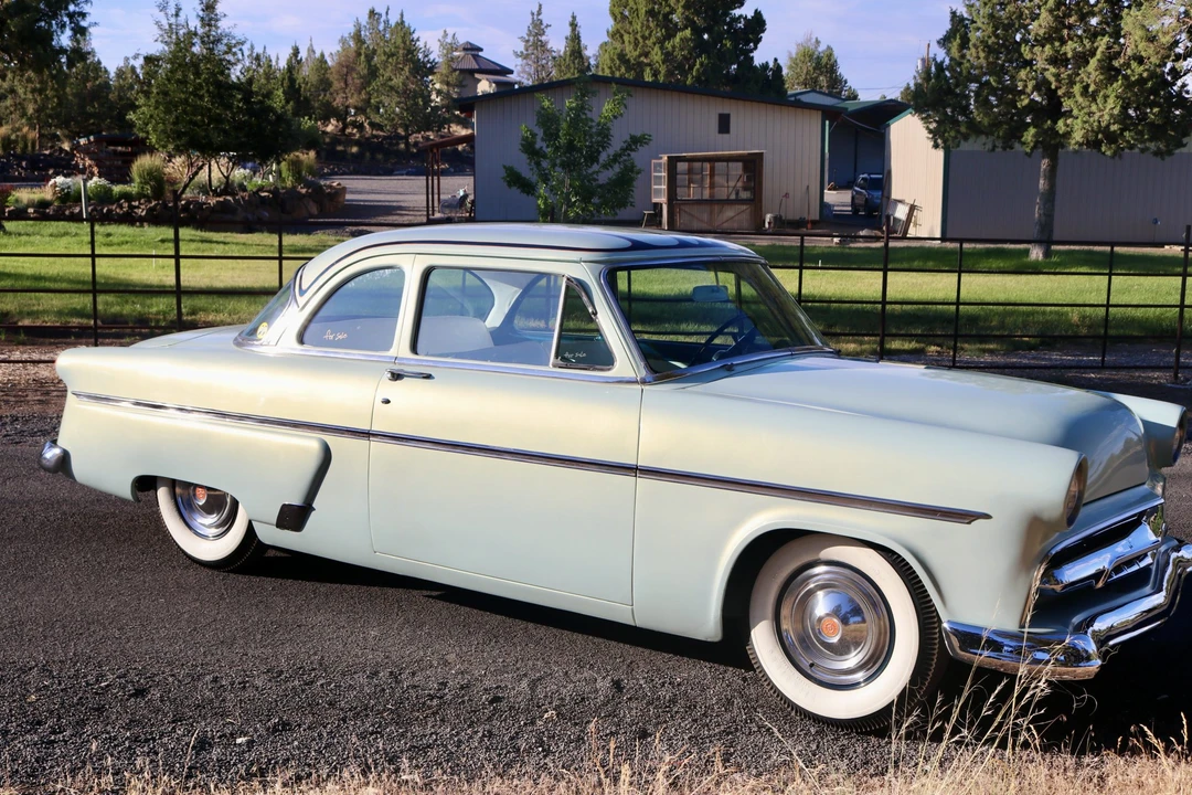 1954 Ford Customline - Image 13 of 31