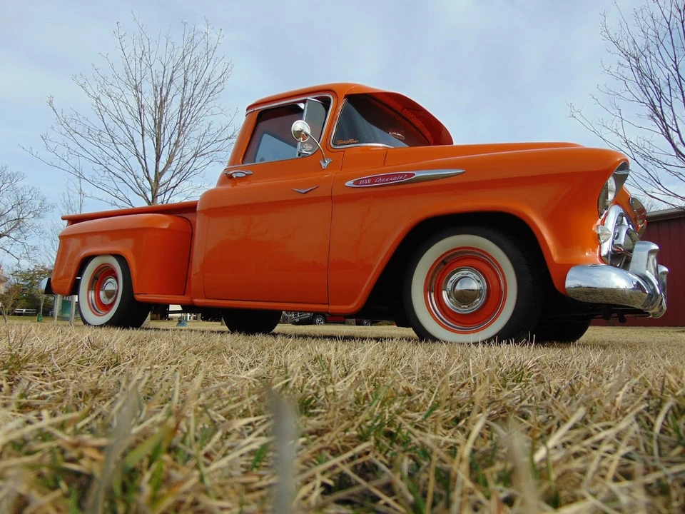 1957 Chevrolet Task Force - Image 16 of 31