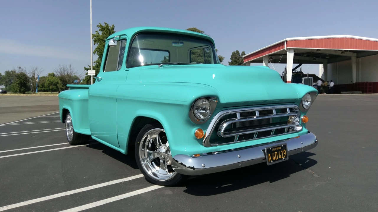 1957 Chevrolet Task Force - Image 4 of 31
