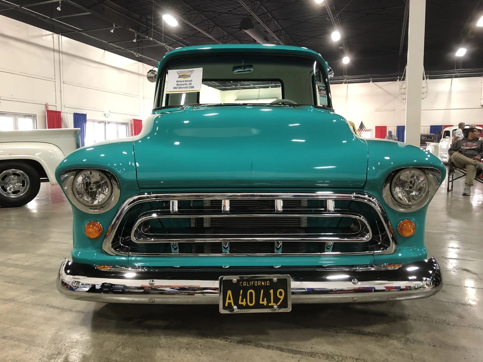 1957 Chevrolet Task Force - Image 23 of 31